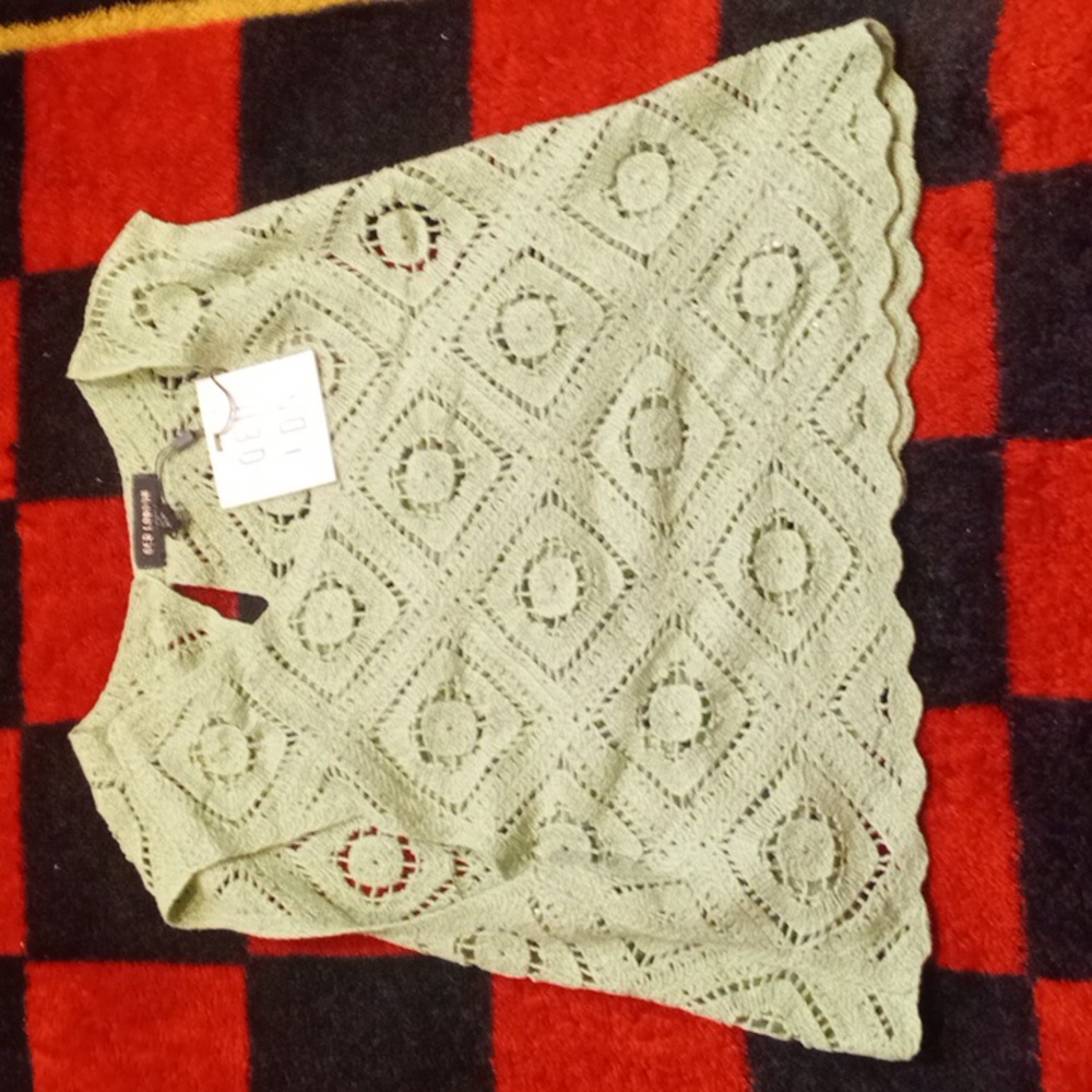 QED London Eyelet Lace Sleeveless Top New With Tags